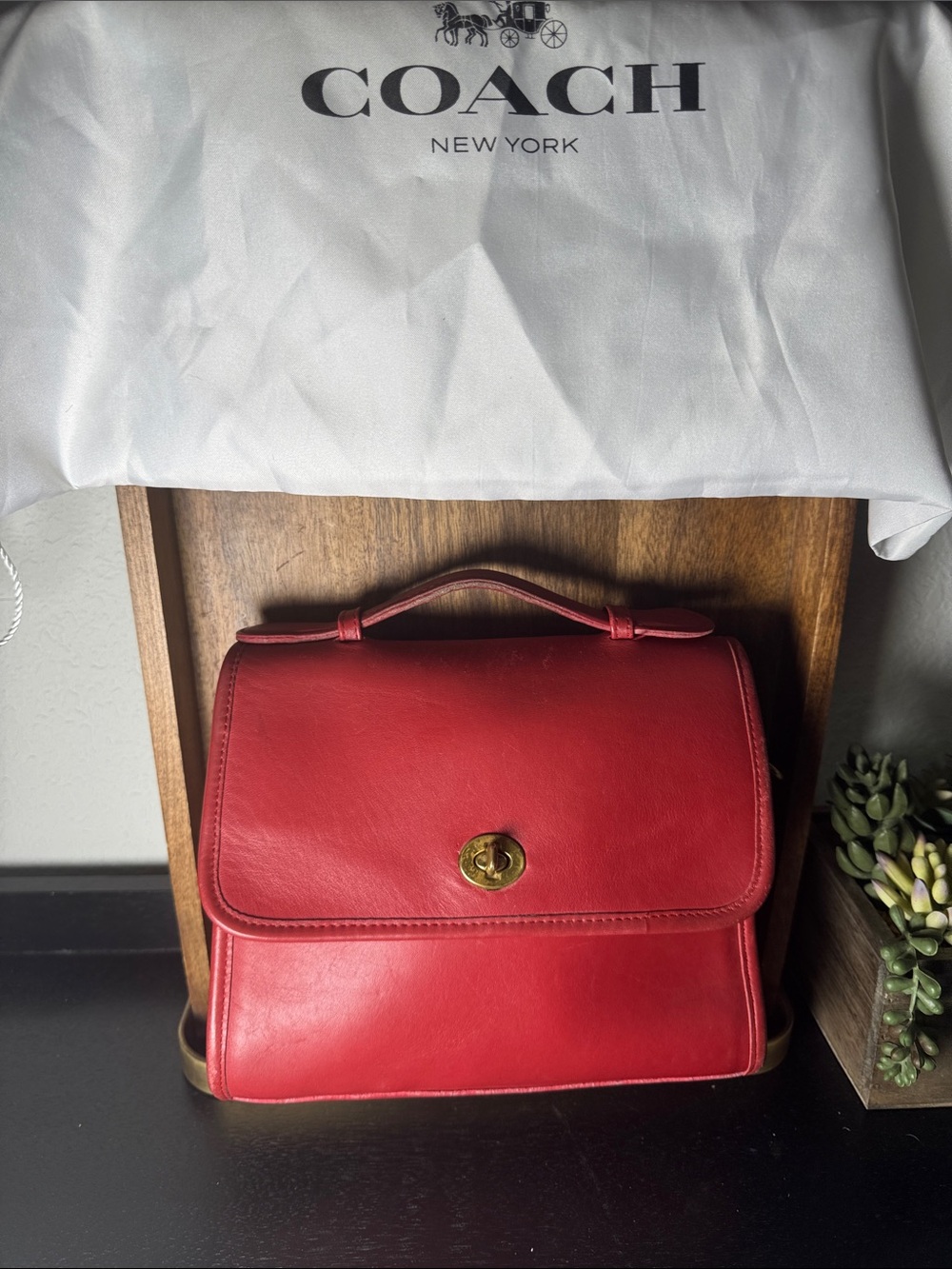 Vintage Coach Red Leather Court EUC Top-Handle Satchel with Hang Tag and Strap
